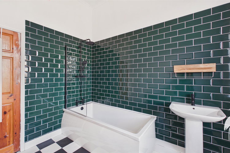 Bathroom - Picture 13 of 15