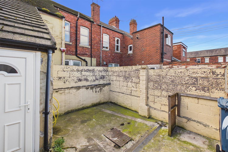 Outside - Picture 14 of 15