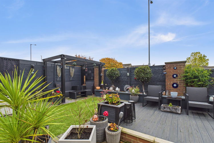 Outside - Picture 20 of 22