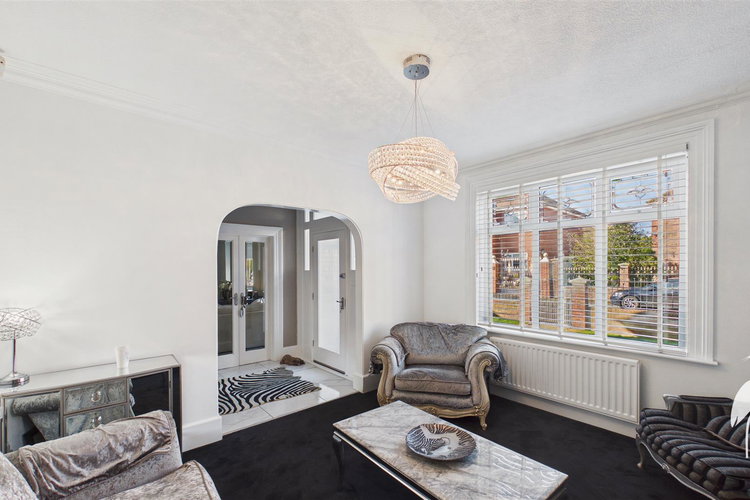 Dining Room - Picture 9 of 41