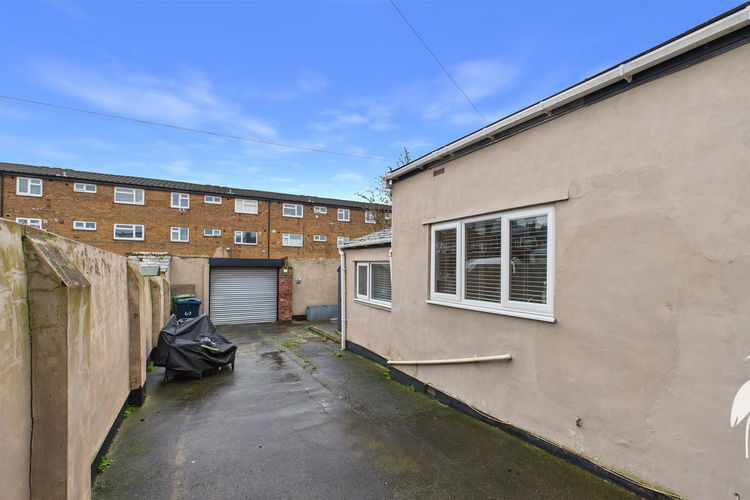 Outside - Picture 19 of 19