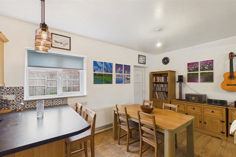 Dining Area - Picture 6 of 24