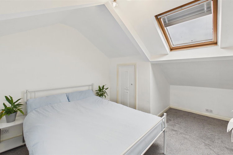 Bedroom 2 - Picture 11 of 13