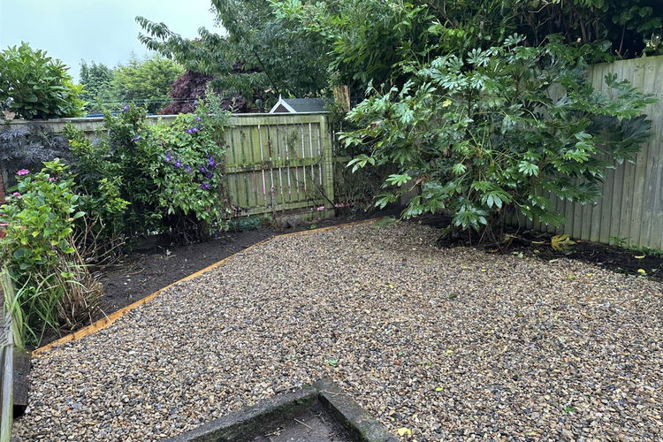 rear garden2.jpg - Picture 14 of 15