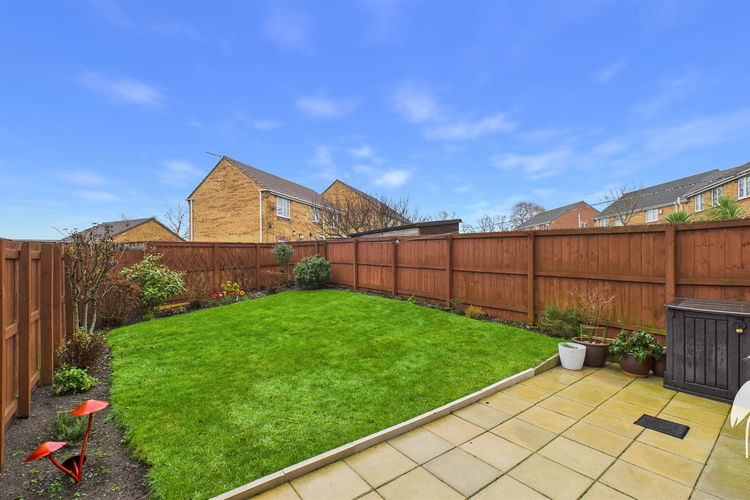 Outside - Picture 17 of 18