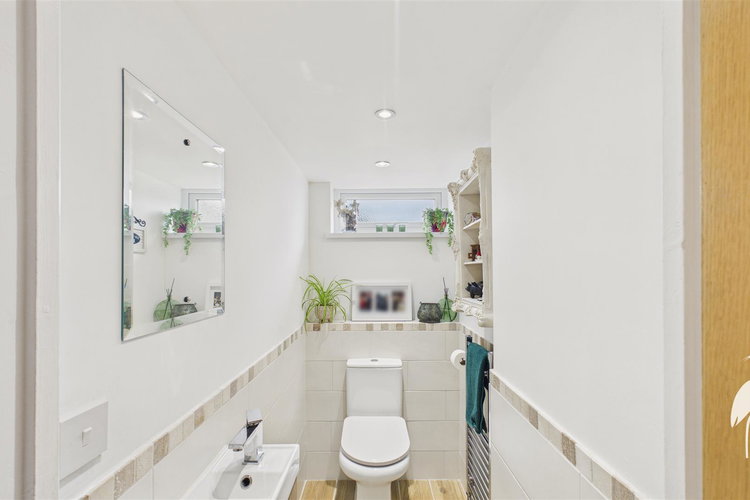 Ground Floor WC - Picture 15 of 29