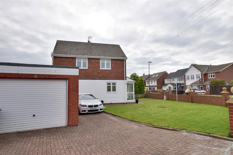East Boldon Road, Sunderland, Tyne & Wear, SR6 7TB £299,950 from Peter