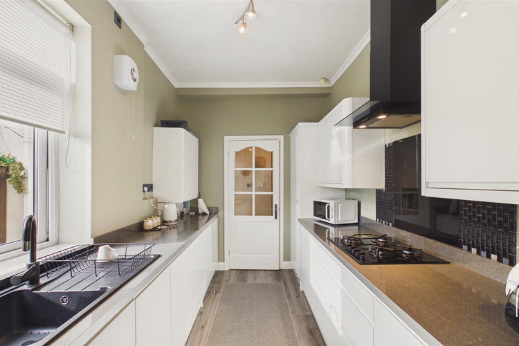 Kitchen - Picture 11 of 25