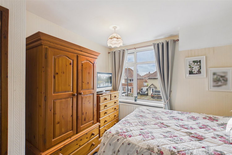 Bedroom 2 - Picture 17 of 26