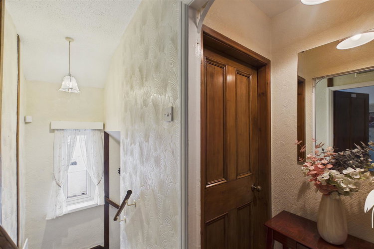 First Floor Landing - Picture 20 of 26