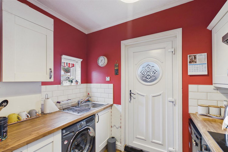 Kitchen - Picture 8 of 26