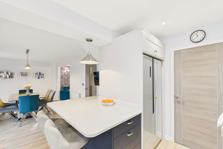 Dining Kitchen - Picture 9 of 25