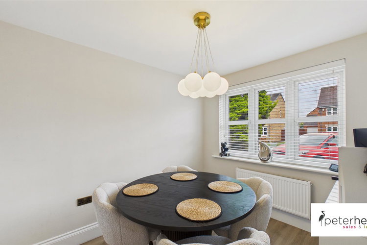 Dining Room - Picture 5 of 29