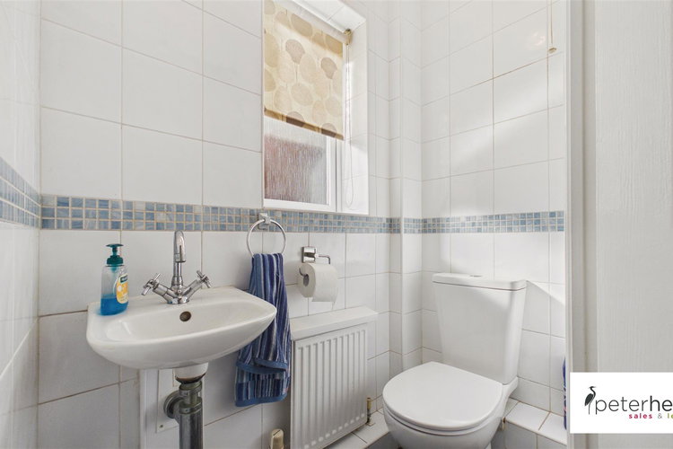 Cloakroom/WC - Picture 16 of 41