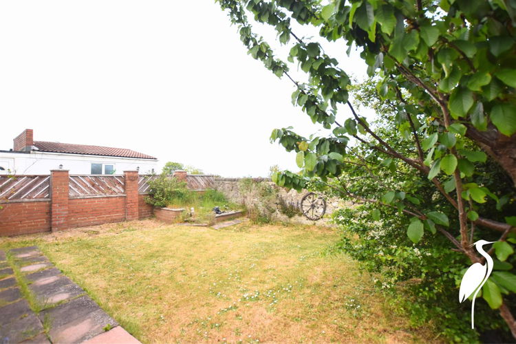 Outside - Picture 21 of 26