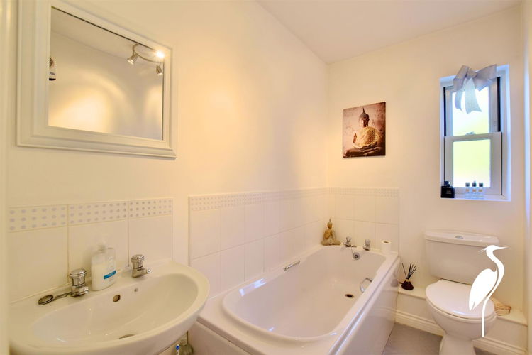 Bathroom - Picture 15 of 19