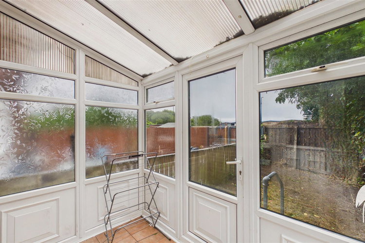 Conservatory - Picture 8 of 18
