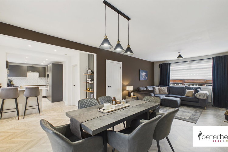 Open Plan Lounge and Dining Space - Picture 5 of 36