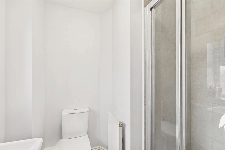 En-Suite Shower Room - Picture 17 of 25