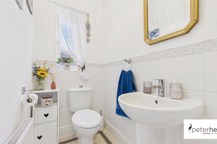 Cloakroom/WC - Picture 26 of 64