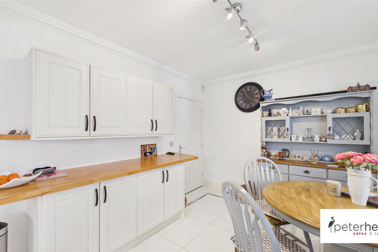 Open Plan Kitchen/Diner - Picture 10 of 64