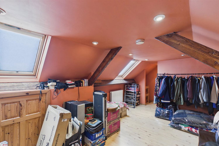Loft Space - Picture 21 of 25