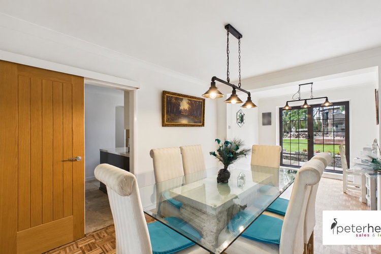 Dining Room - Picture 5 of 47