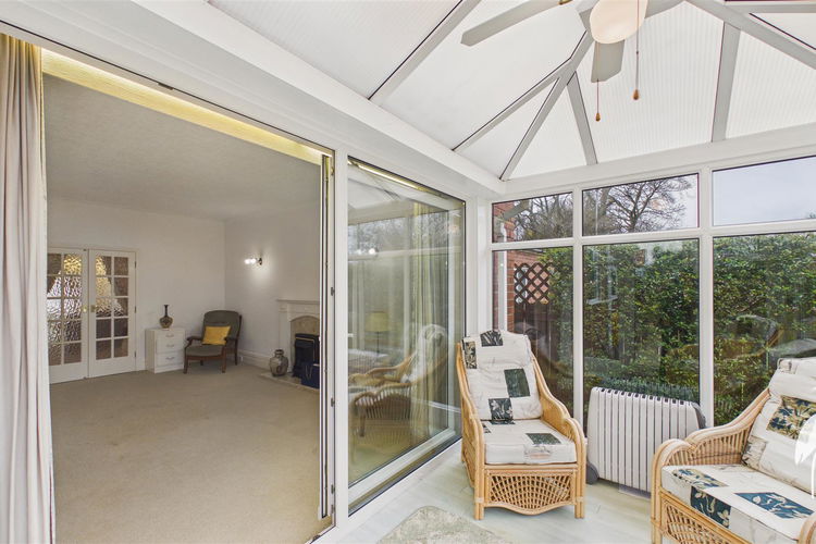 Conservatory - Picture 11 of 40