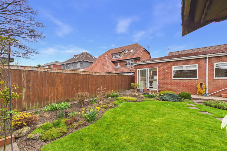 Outside - Picture 34 of 40