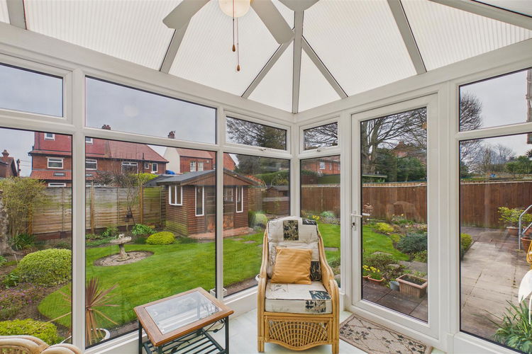 Conservatory - Picture 10 of 40