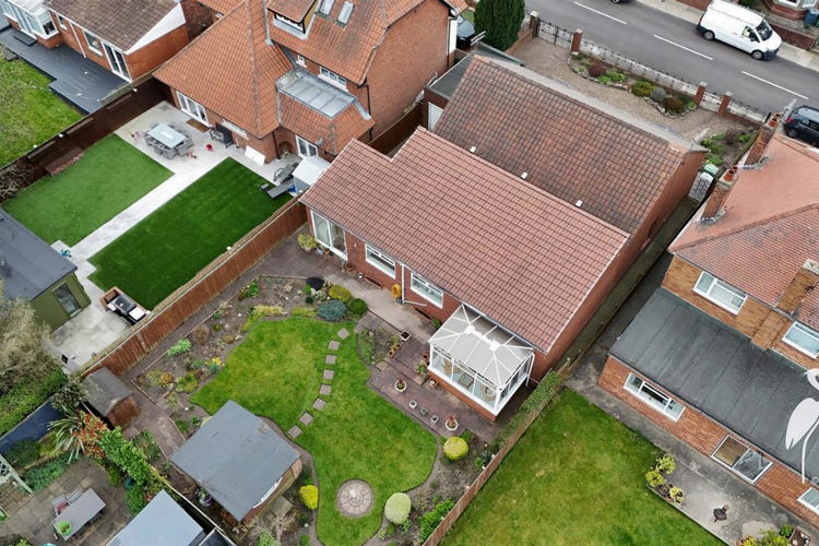 Outside - Picture 30 of 40