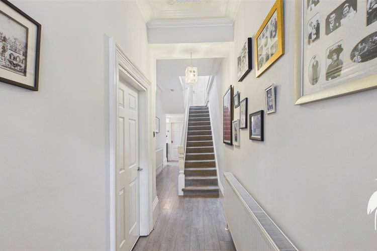 Reception Hall - Picture 12 of 32