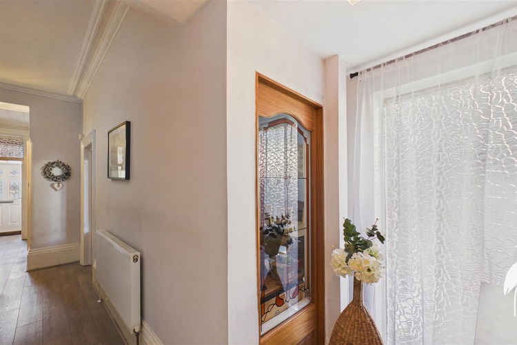 Reception Hall - Picture 13 of 32