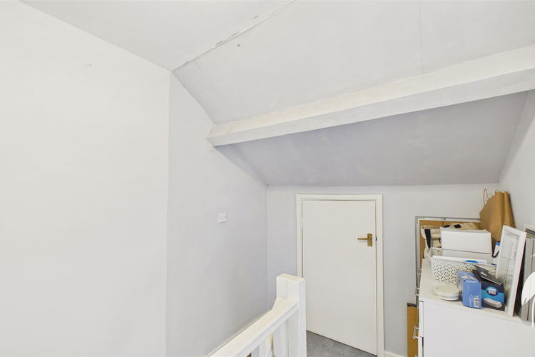 Store - Picture 30 of 32