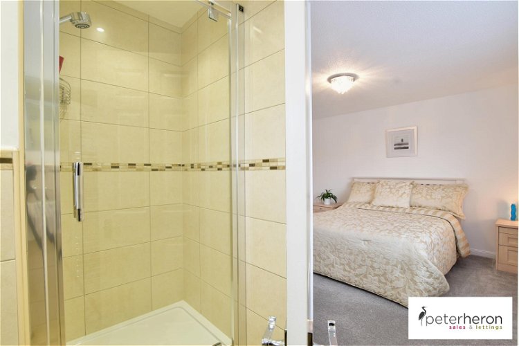 En-Suite Shower Room - Picture 18 of 28