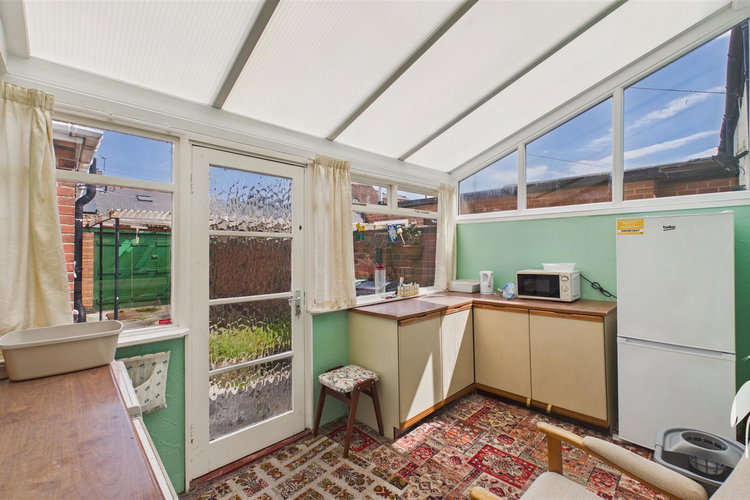 Conservatory - Picture 11 of 22