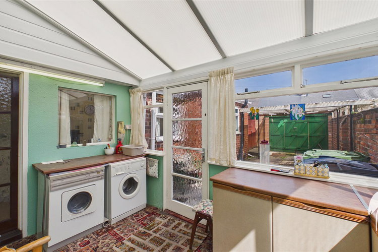 Conservatory - Picture 12 of 22