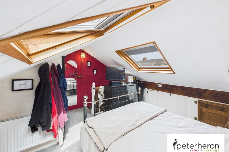 Loft Space - Picture 15 of 18