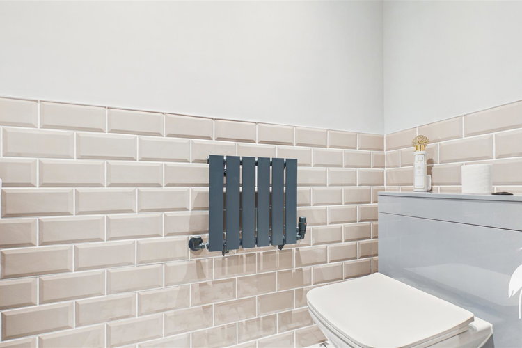 Cloakroom/WC - Picture 25 of 56