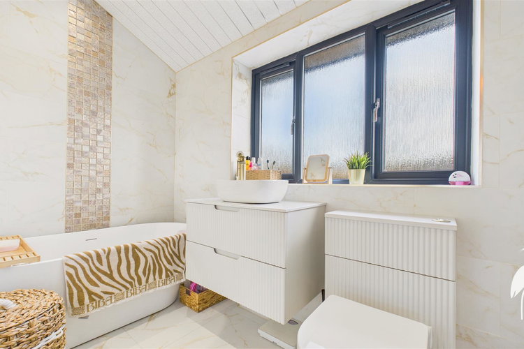 En-Suite Bathroom - Picture 34 of 56