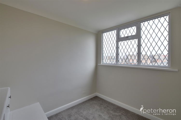 Bedroom 3 (front) - Picture 10 of 14