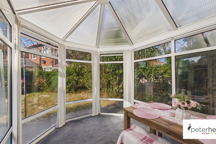 Conservatory - Picture 12 of 35
