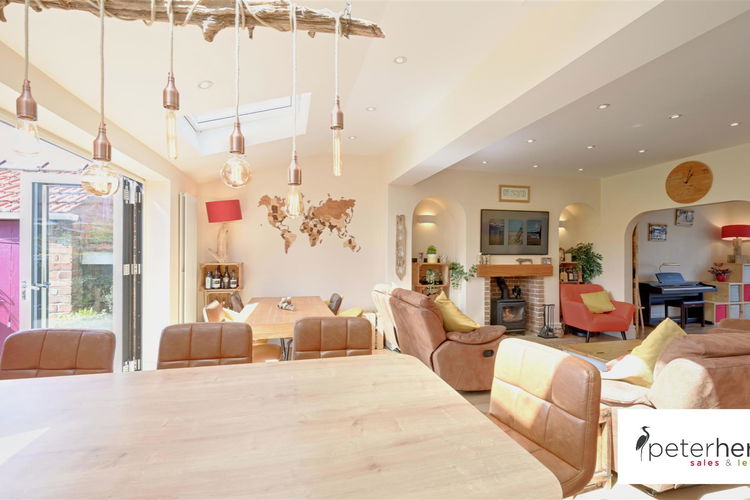 Dining Area - Picture 6 of 23