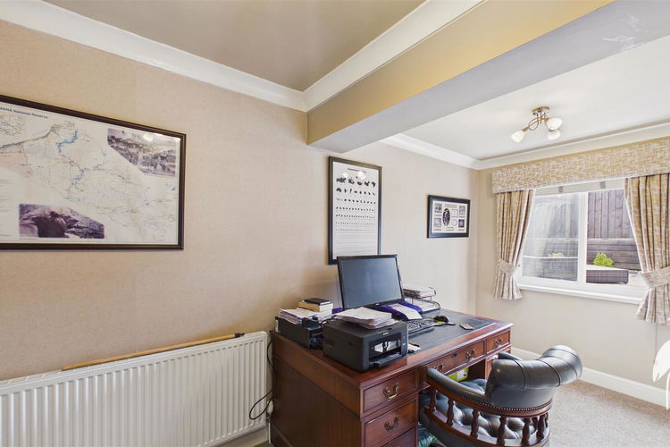 Bedroom 2 - Picture 14 of 21