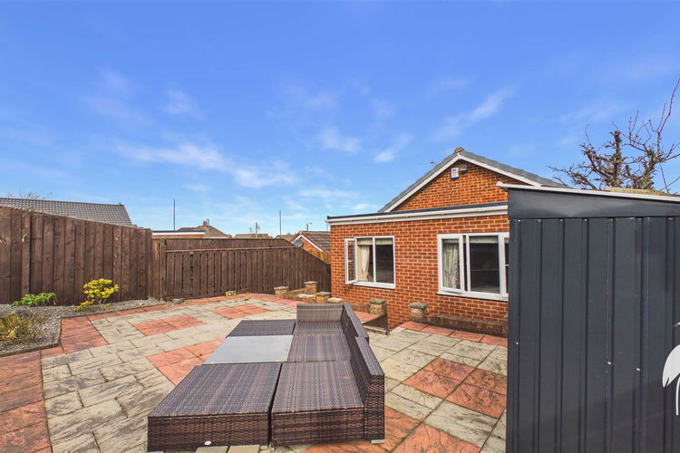 Outside - Picture 18 of 21