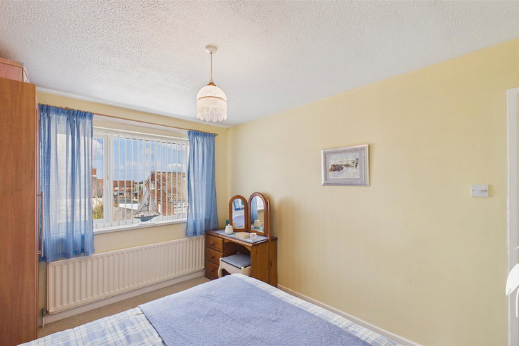 Bedroom 2 - Picture 18 of 29