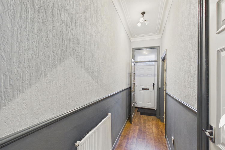 Entrance Hall - Picture 9 of 14