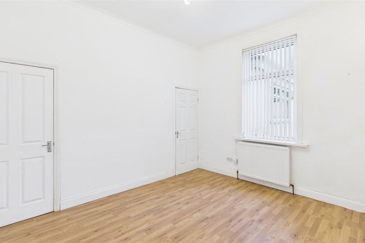 Dining Room - Picture 5 of 13