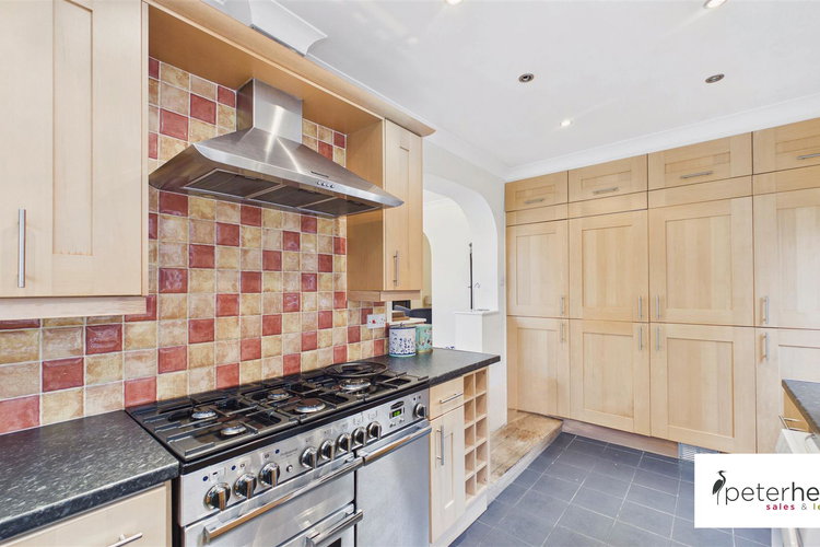 Kitchen - Picture 14 of 40