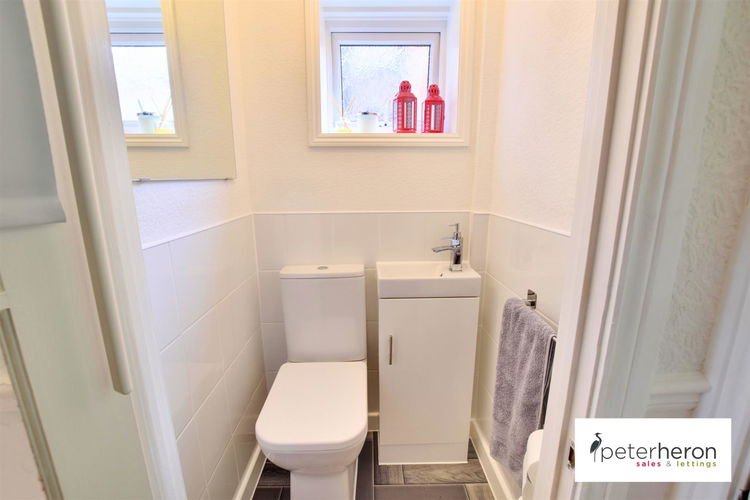 Ground Floor WC - Picture 13 of 29